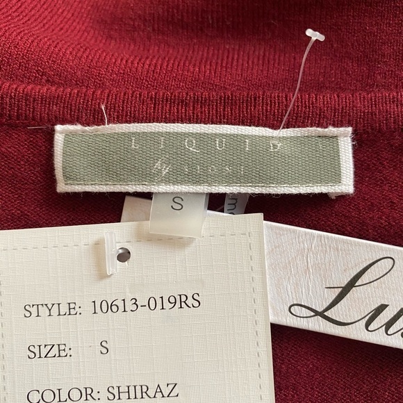 🆕 LIQUID by SIONI Stud Sweater. Burgundy. Sz. S. - Picture 5 of 6